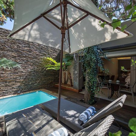 The Residence Johannesburg Buitenkant foto