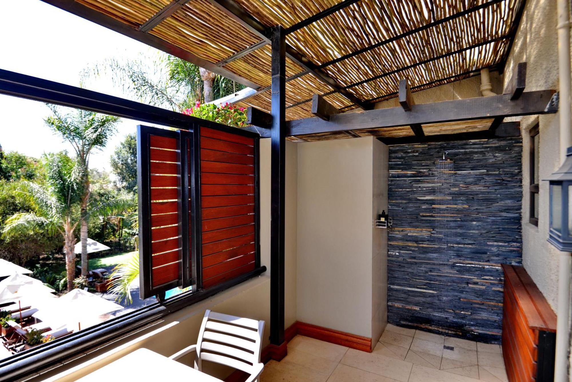 The Residence Johannesburg Buitenkant foto