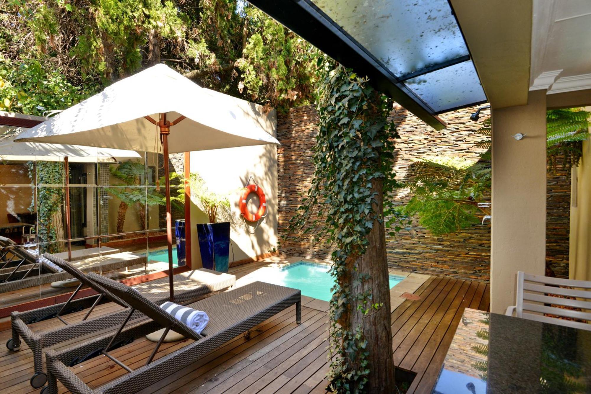 The Residence Johannesburg Buitenkant foto